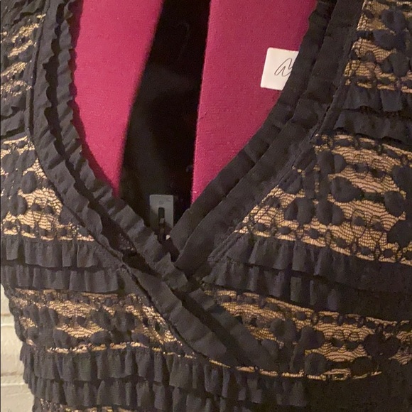 Max Studio Cream and Black Lace Dress - Picture 3 of 7